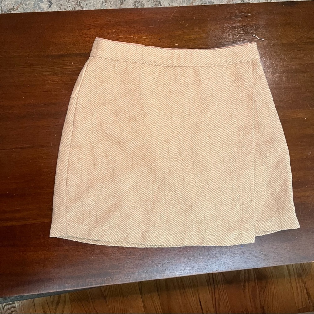 Abercrombie and Fitch Tan Herringbone Skirt